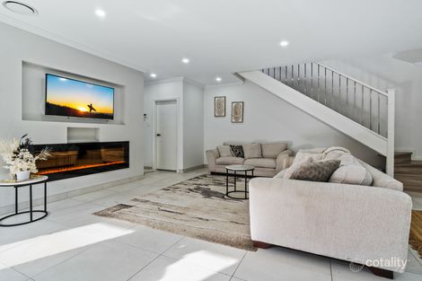 Property photo of 10B Chrysanthemum Avenue Lurnea NSW 2170