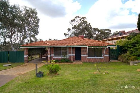 24 Hill St, Kelmscott, WA 6111