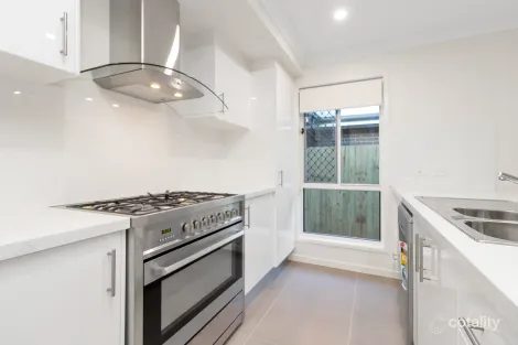 Property photo of 5 Almandin Street Logan Reserve QLD 4133