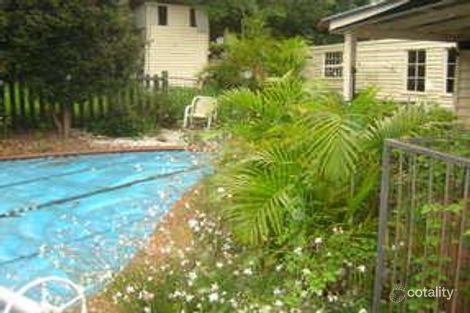 Property photo of 106 Stuart Street Mount Lofty QLD 4350