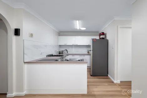 Property photo of 2/34 Francisco Crescent Rosemeadow NSW 2560