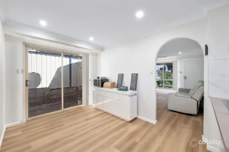 Property photo of 2/34 Francisco Crescent Rosemeadow NSW 2560