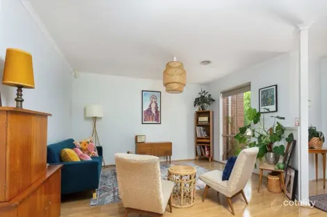 Property photo of 40 Lennon Boulevard Point Cook VIC 3030