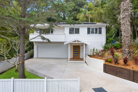 Property photo of 11 Cabbage Tree Avenue Avoca Beach NSW 2251