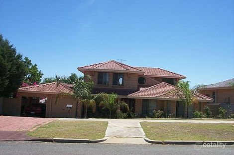 17 Richardson Arc, Winthrop, WA 6150