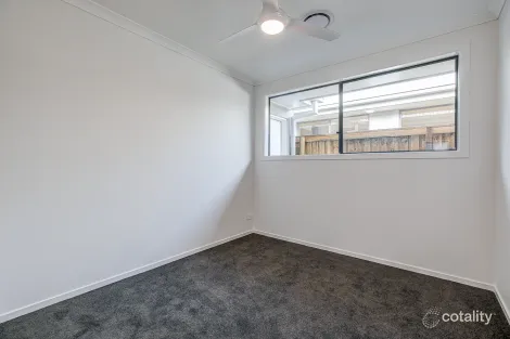 Property photo of 34 Hall Street Pallara QLD 4110