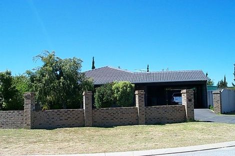 Property photo of 4 Hove Place Warnbro WA 6169
