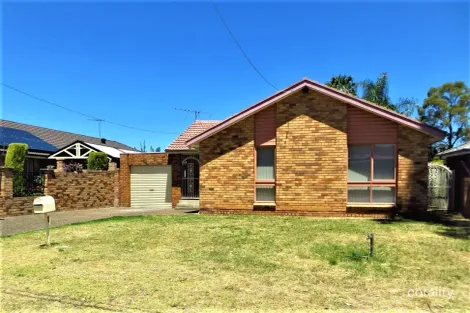 68 Firth Ave, Green Valley, NSW 2168