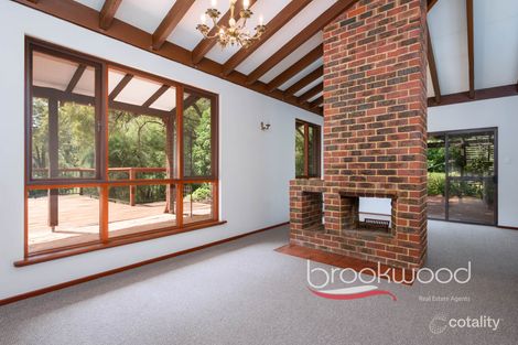 Property photo of 6 Springside Crescent Glen Forrest WA 6071