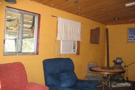 Property photo of 22 Beer Road Kilkivan QLD 4600