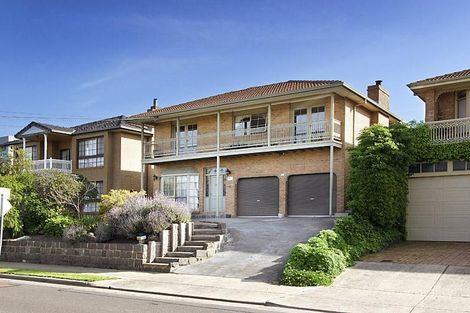 327 Mascoma St, Strathmore Heights, VIC 3041