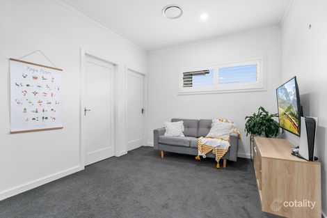 Property photo of 8 Nattai Crescent Albion Park NSW 2527