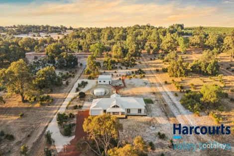 Property photo of 114 Starbush Way Ginginup WA 6503
