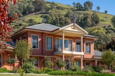 Property photo of 52 McDonald Lane Kiewa VIC 3691