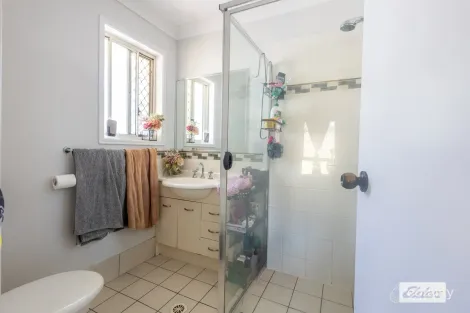 Property photo of 32 Hewett Drive Regency Downs QLD 4341