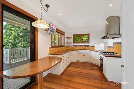 12 Westbourne St, Highgate Hill, QLD 4101
