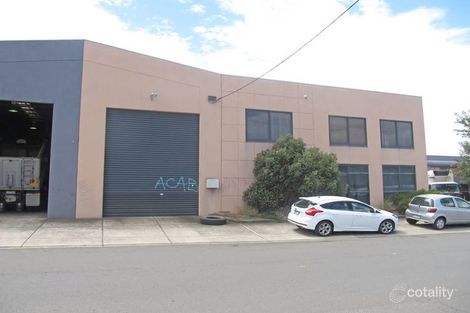 2a Sara Gr, Tottenham, VIC 3012