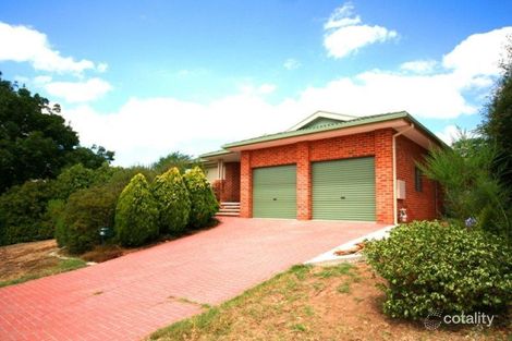 35 Candlebark Rd, Karabar, NSW 2620