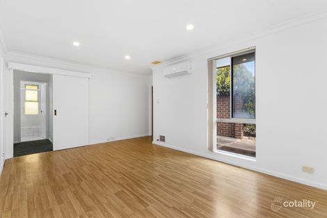 Property photo of 21 Peet Crescent Trigg WA 6029