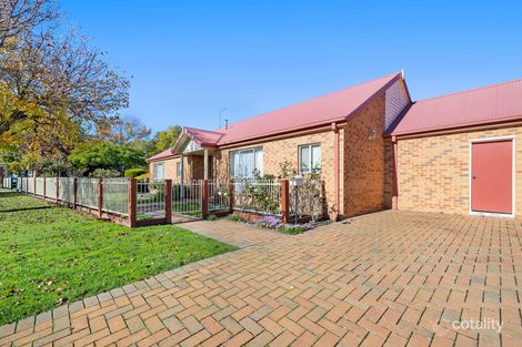 Property photo of 3 Balmoral Drive Ballarat East VIC 3350