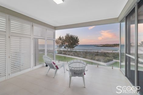 Property photo of 10 Chelydra Point North Coogee WA 6163