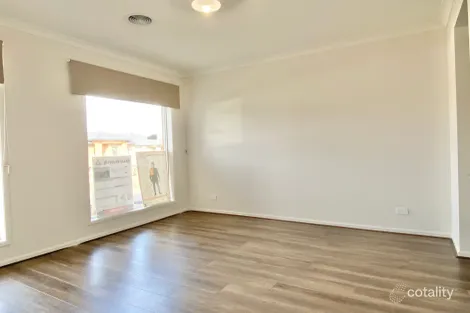 Property photo of 5 Crathes Street Wyndham Vale VIC 3024
