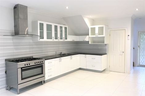 Property photo of 5/16 Elsey Road Reservoir VIC 3073