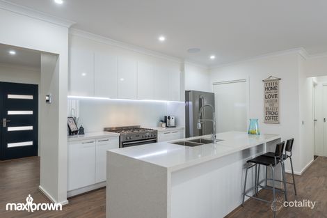 Property photo of 23 Tournament Road Chirnside Park VIC 3116