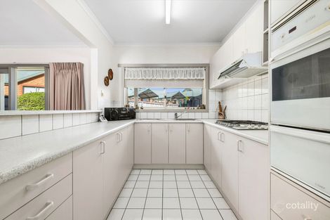 Property photo of 3 Balmoral Drive Ballarat East VIC 3350