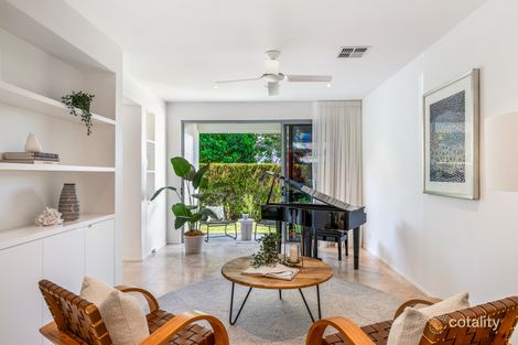 Property photo of 1 Lake Edge Drive Noosa Heads QLD 4567