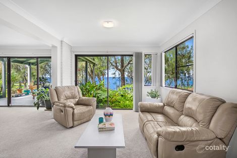 Property photo of 1 Wednesday Street Tuggerawong NSW 2259