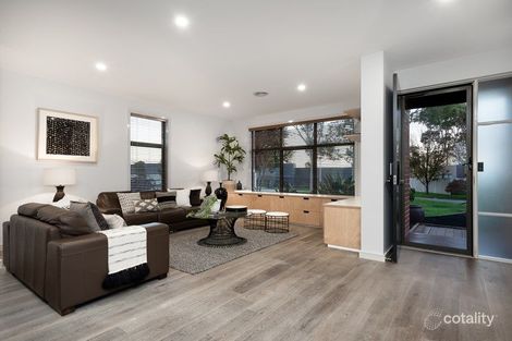 Property photo of 32 Southampton Drive Mulgrave VIC 3170