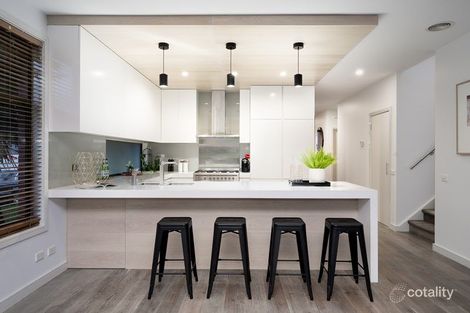 Property photo of 32 Southampton Drive Mulgrave VIC 3170