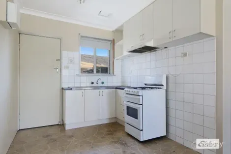 Property photo of 2/7 Lowanna Street Wodonga VIC 3690