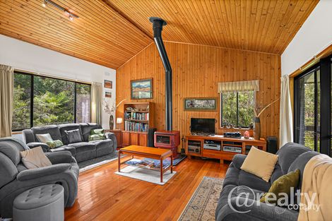Property photo of 10 Selet Street Mount Evelyn VIC 3796