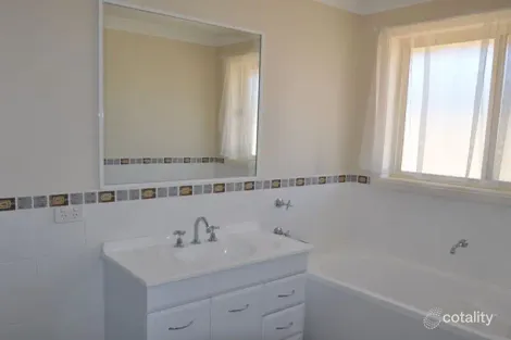 Property photo of 22 Banksia Place Gunnedah NSW 2380