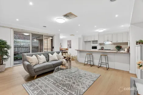 Property photo of 1/5 Simpsons Road Box Hill VIC 3128