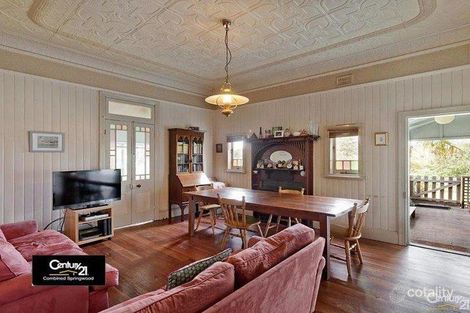 Property photo of 11 The Valley Road Valley Heights NSW 2777