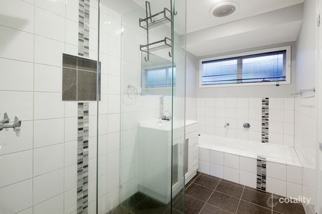 Property photo of 8 Melanda Court Frankston VIC 3199