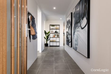 Property photo of 17 Calella Loop Piara Waters WA 6112