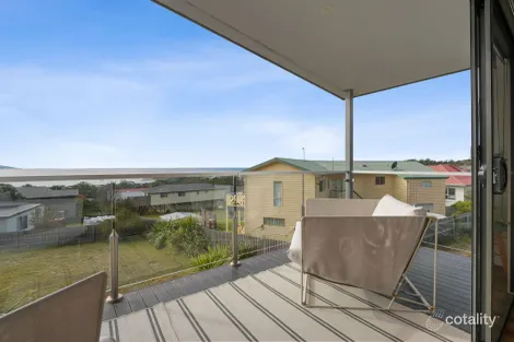 Property photo of 2/11 Apsley Court Bicheno TAS 7215