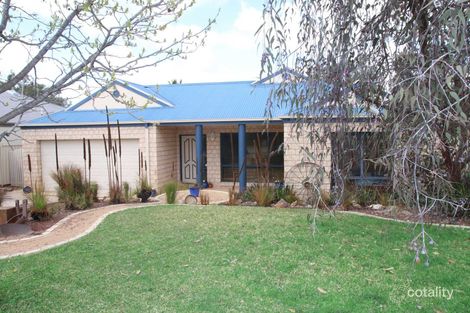 Property photo of 27 The Grove Thurgoona NSW 2640