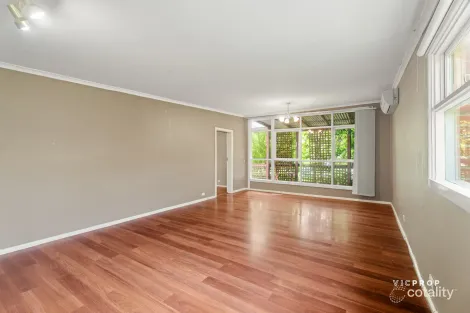 Property photo of 4 Penna Court Ferntree Gully VIC 3156