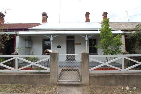 111 Seymour St, Bathurst, NSW 2795