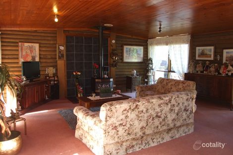 Property photo of 2 Jordan Court Rawson VIC 3825