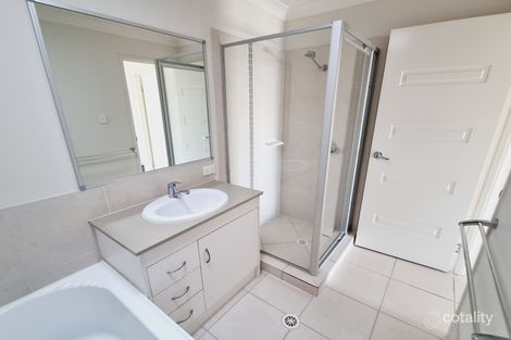 Property photo of 2/27 Valda Avenue Coomera QLD 4209