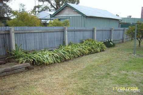 Property photo of 43 Brookong Avenue Wagga Wagga NSW 2650