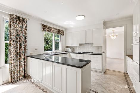 Property photo of 8 Alston Grove St Kilda East VIC 3183