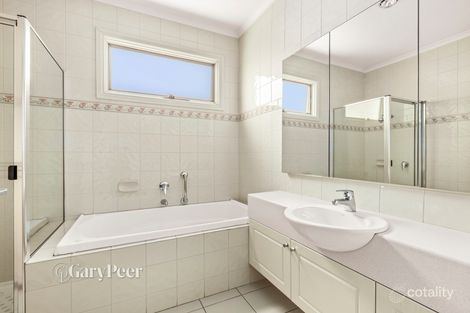 Property photo of 8 Alston Grove St Kilda East VIC 3183