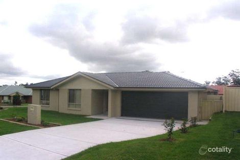 24 Carnarvon Cct, East Maitland, NSW 2323